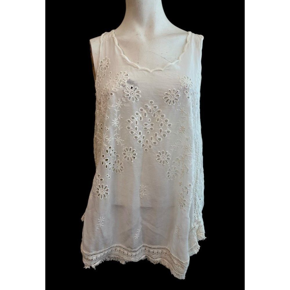 JOHNNY WAS Oversized Small White Crochet Embroidered Tank Top Fringe Blouse